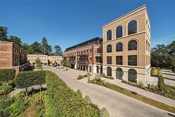 2 Bedroom Apartment To Rent In Steuart House, Scholars Row, Ascot, Berkshire, SL5