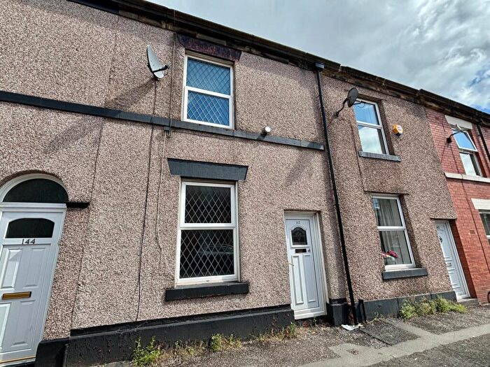 2 Bedroom Terraced House To Rent In Wood Street, Bury, BL8