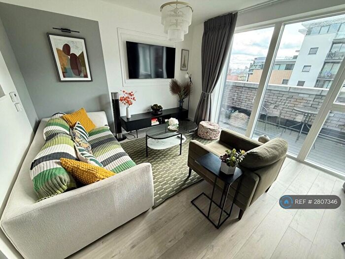 3 Bedroom Penthouse To Rent In Cargo House, London, E16