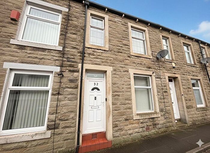 3 Bedroom Terraced House For Sale In Daisy Bank, Bacup, Lancashire, OL13