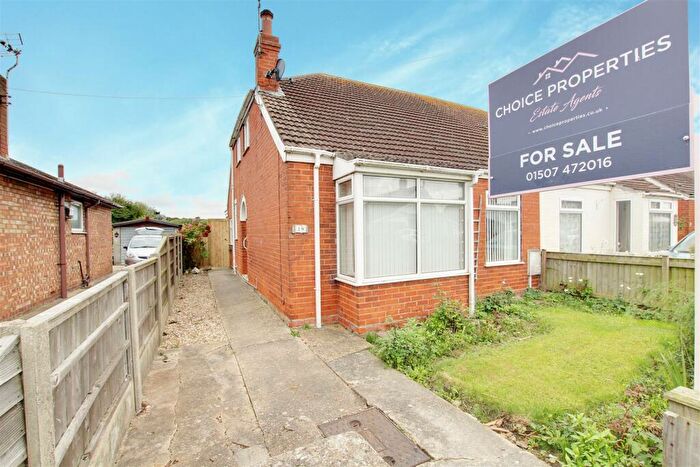 4 Bedroom Semi-Detached Bungalow For Sale In St. Andrews Road, Mablethorpe, LN12