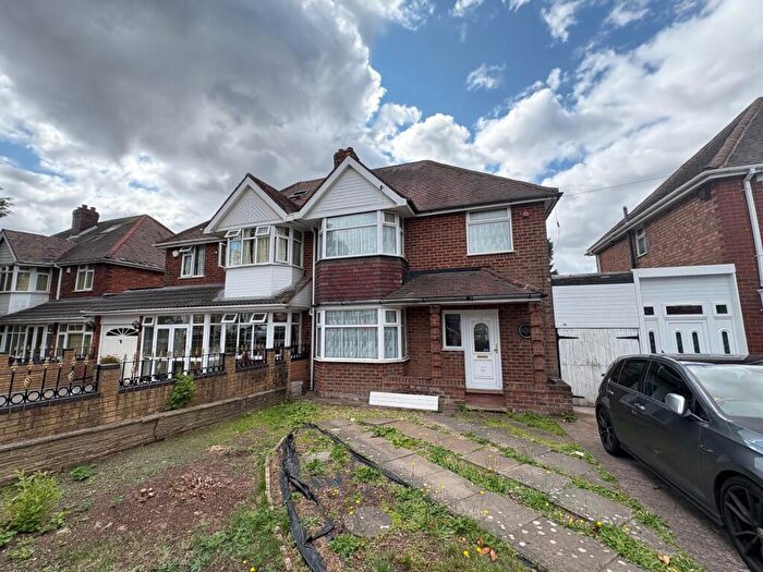 3 Bedroom House To Rent In Madison Avenue, Birmingham, B36
