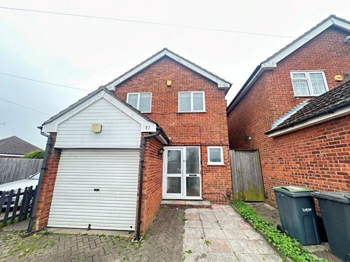 3 Bedroom Detached House To Rent In Emerald Road, Luton, Bedfordshire, LU4