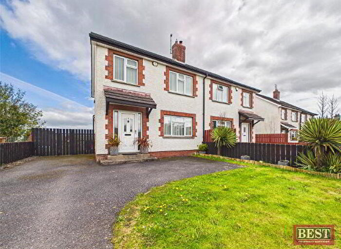 3 Bedroom Semi-Detached House For Sale In Ardshean, Newry, BT35
