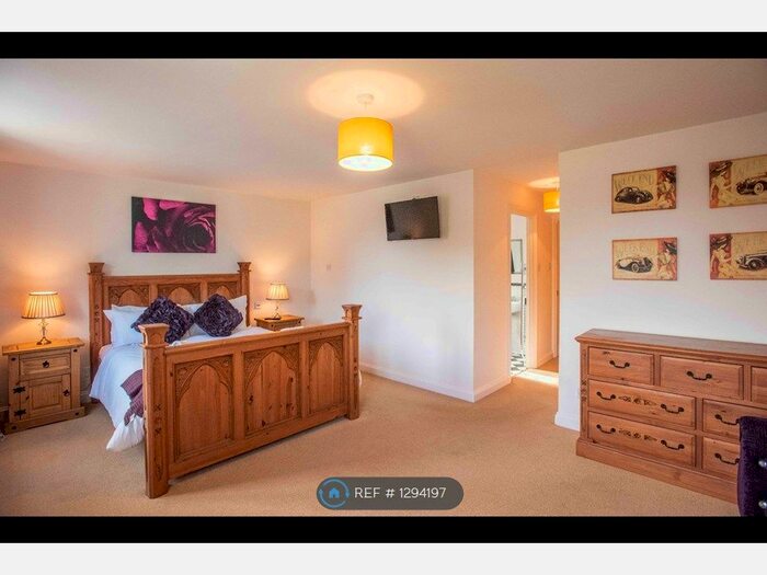 4 Bedroom Detached House To Rent In Banbury Road, Oxford OX2