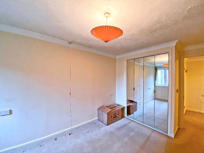 1 Bedroom Retirement Property To Rent In Upper Gordon Road, Camberley, GU15