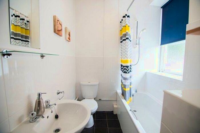 6 Bedroom Flat To Rent In Ecclesall Road, Sheffield, S11