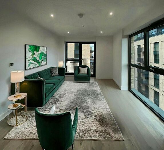 1 Bedroom Flat To Rent In Scarlet Court, Damsel Grove, Hackney, London, N4