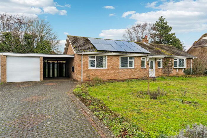 3 Bedroom Detached Bungalow For Sale In Mill Lane, Langford, Biggleswade, SG18