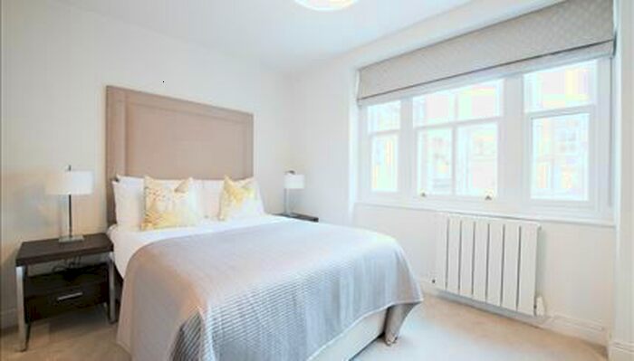 2 Bedroom Flat To Rent In Nottingham Place, London, W1U