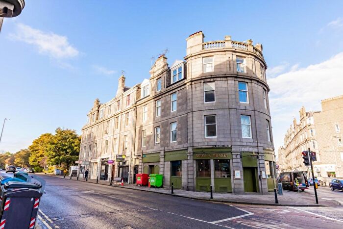2 Bedroom Flat To Rent In Skene Street, Aberdeen, AB10