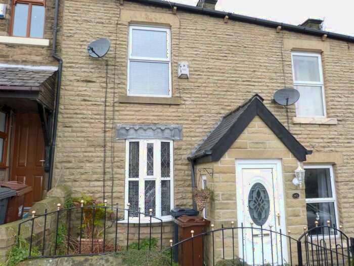 2 Bedroom Terraced House To Rent In Kiln Lane, Hadfield, Glossop, SK13