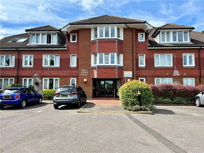 1 Bedroom House For Sale In Burpham Lane, Guildford, Surrey, GU4