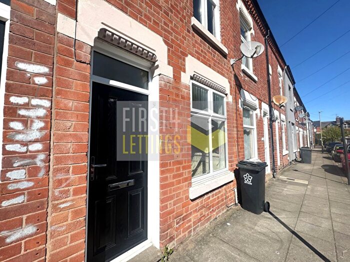 2 Bedroom Terraced House To Rent In Medway Street, Highfields, LE2