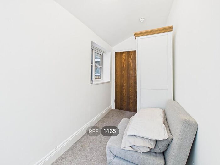 1 Bedroom Apartment To Rent In Pearson Park, Hull, HU5
