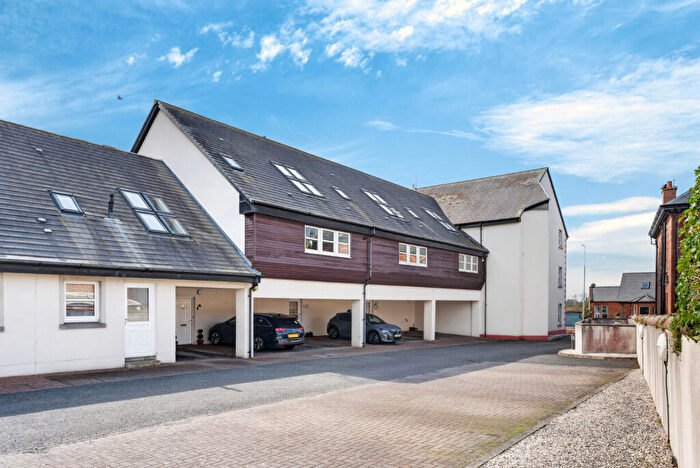 3 Bedroom Town House For Sale In J Ayr Road, Prestwick, KA9