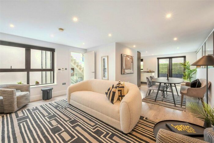 3 Bedroom House To Rent In Whittlebury Mews East, Primrose Hill, NW1