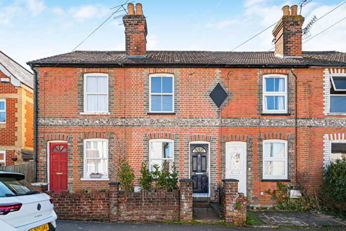 2 Bedroom Terraced House For Sale In Down Road, Merrow, GU1