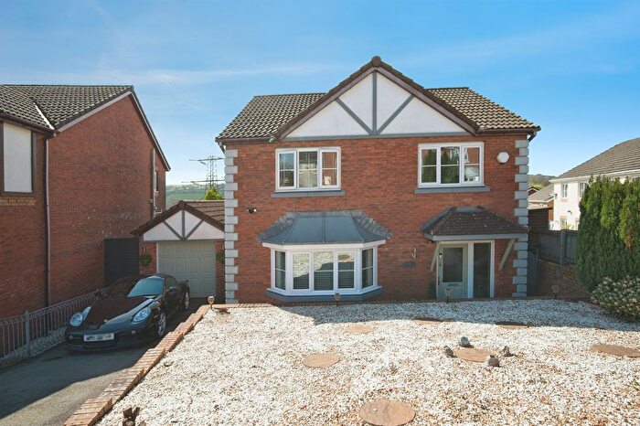 3 Bedroom Detached House For Sale In The Meadows, Tonyrefail, Porth, CF39