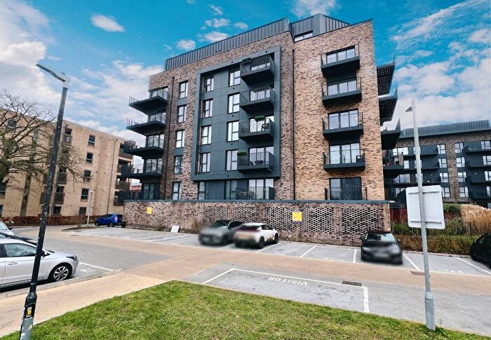 1 Bedroom Flat For Sale In George Street, Ashford, TN23