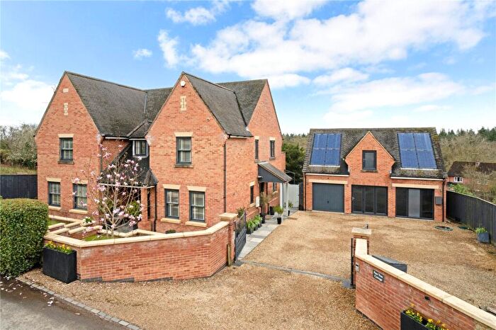 6 Bedroom Detached House For Sale In Cliffords Mesne, Newent, Gloucestershire, GL18