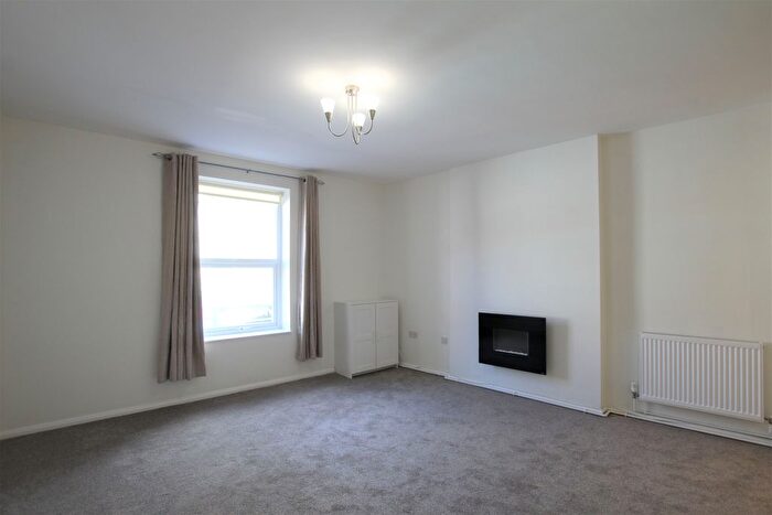 1 Bedroom Flat To Rent In High Street, Horbury, Wakefield, WF4