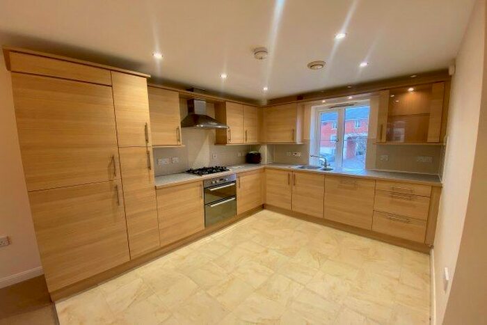 1 Bedroom Flat To Rent In Ffordd James Mcghan, Cardiff, CF11