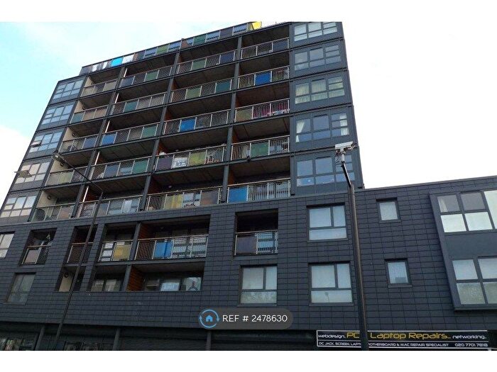 3 Bedroom Maisonette To Rent In Augustus Court, London, SE1