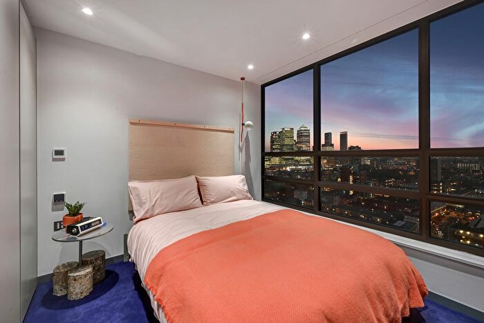 1 Bedroom Flat To Rent In Balfron Tower, St Leonards Road, London, E14