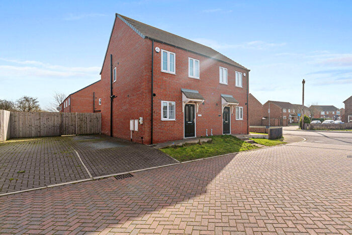 2 Bedroom Semi Detached House For Sale In Waterworks Street, Immingham, DN40