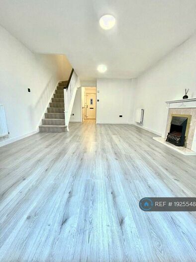 2 Bedroom Terraced House To Rent In Odell Close, Upney, IG11