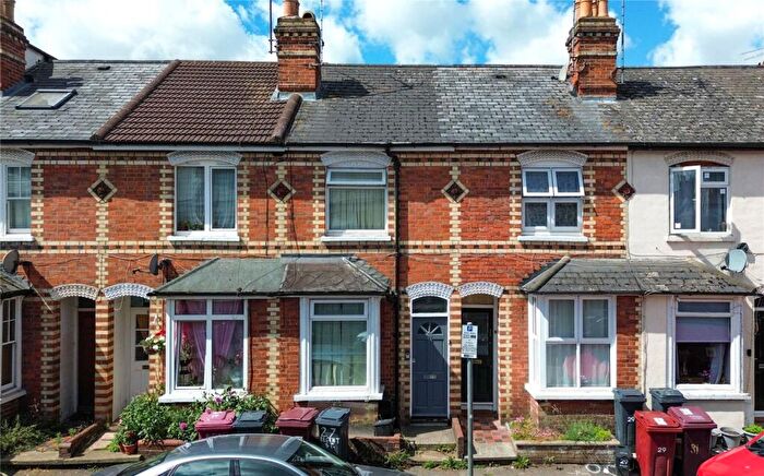 2 Bedroom Terraced House For Sale In Regent Street, Reading, Berkshire, RG1