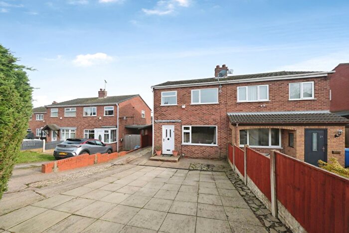 3 Bedroom Semi Detached House For Sale In Brockenhurst Road, Mansfield, NG19