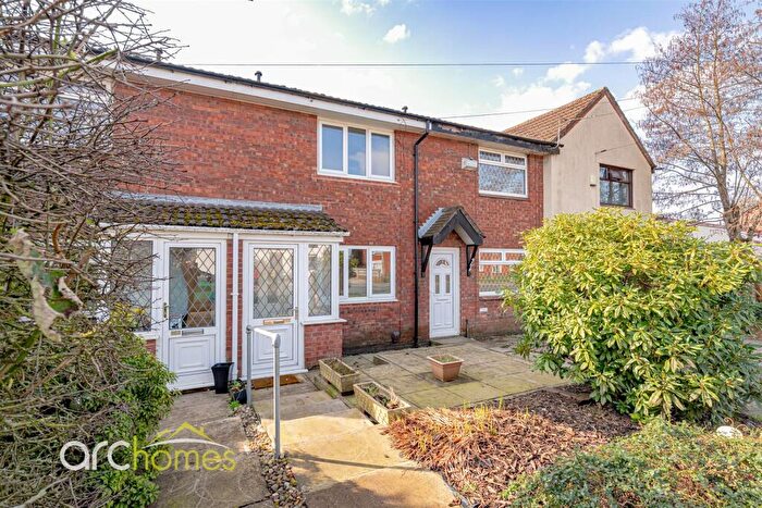 2 Bedroom Terraced House For Sale In Manchester Road, Manchester, M29