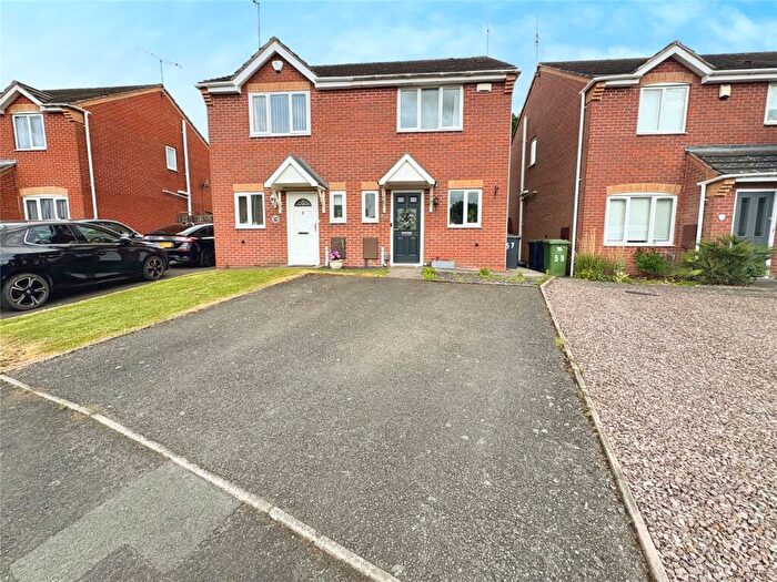 2 Bedroom Semi-Detached House For Sale In Pebblebrook Way, Bedworth, Warwickshire, CV12