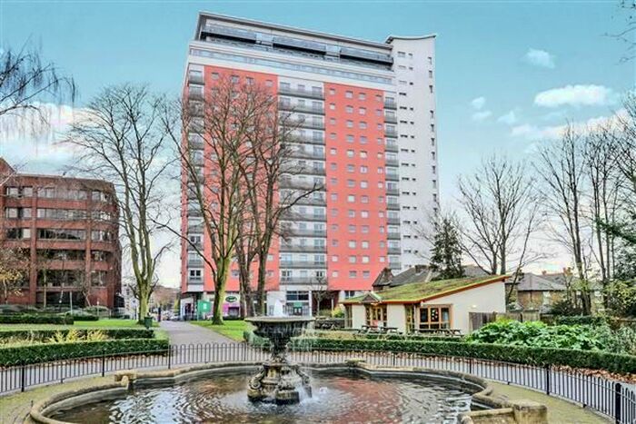 2 Bedroom Flat To Rent In Throwley Way, Sutton, SM1