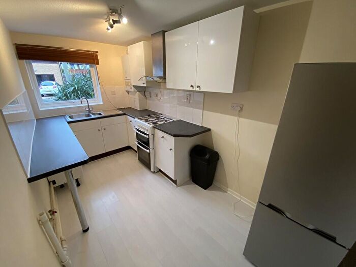1 Bedroom Ground Maisonette To Rent In Granville Close, Billericay, CM12