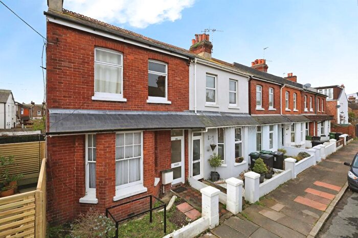 2 Bedroom End Of Terrace House For Sale In Mona Road, Eastbourne, BN22