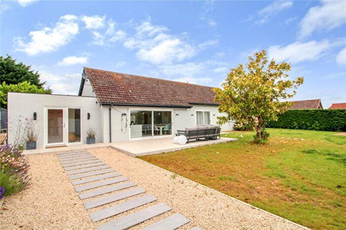 4 Bedroom Bungalow For Sale In St. Georges Close, Thurton, Norwich, Norfolk, NR14