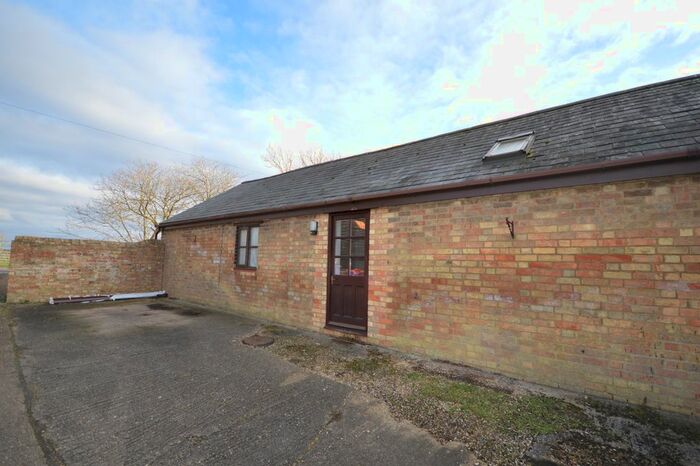 Studio To Rent In Mill Road, Thurleigh, Bedford, MK44