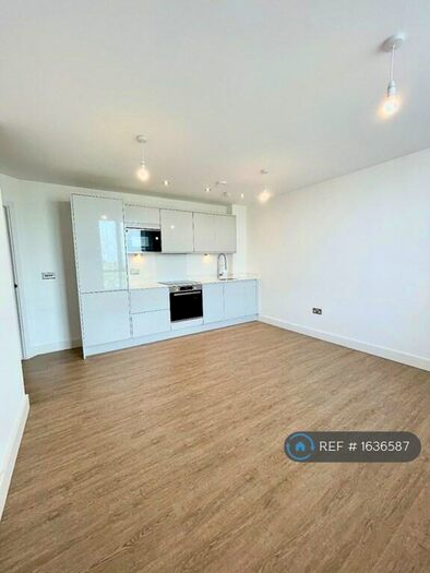 1 Bedroom Flat To Rent In Worthington Apartments, Sale, M33