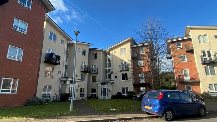 2 Bedroom Flat To Rent In Sandy Lane, Coventry, CV1