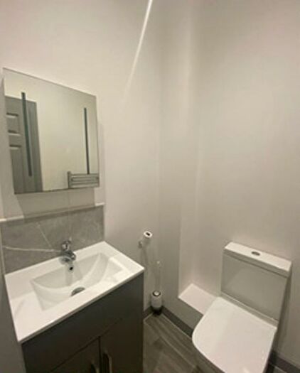 1 Bedroom Flat To Rent In Dudley Road, Brierley Hill, DY5