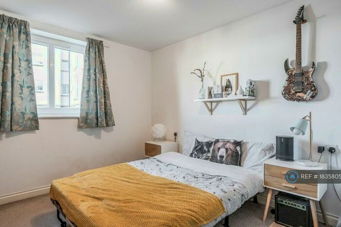 2 Bedroom Flat To Rent In Brunswick Road, Edinburgh, EH7