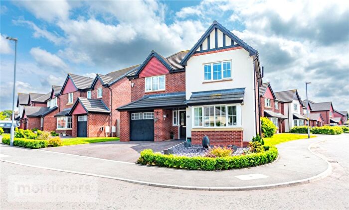 4 Bedroom Detached House For Sale In Cherry Tree Gardens, Blackburn, Lancashire, BB2