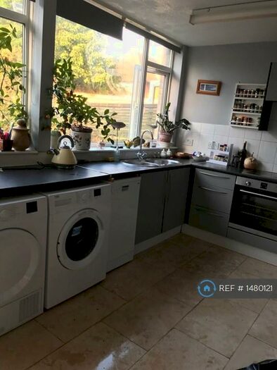 2 Bedroom Terraced House To Rent In Luton Court, Broadstairs, CT10