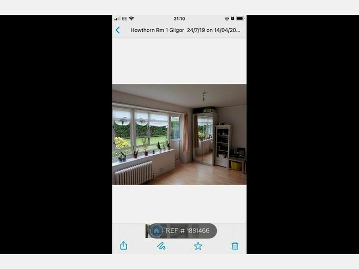 3 Bedroom Flat To Rent In Howthorn House, Pimlico, SW1V