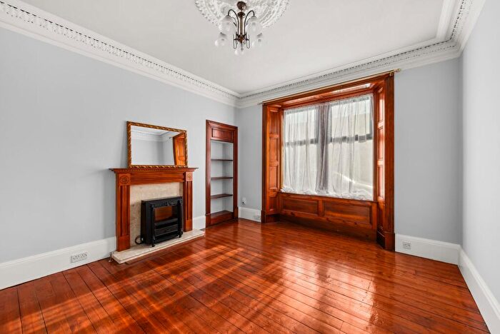 1 Bedroom Apartment For Sale In B King Street, Broughty Ferry, DD5