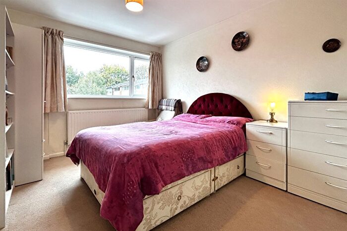 3 Bedroom End Of Terrace House For Sale In Chorlton Drive, Cheadle, SK8