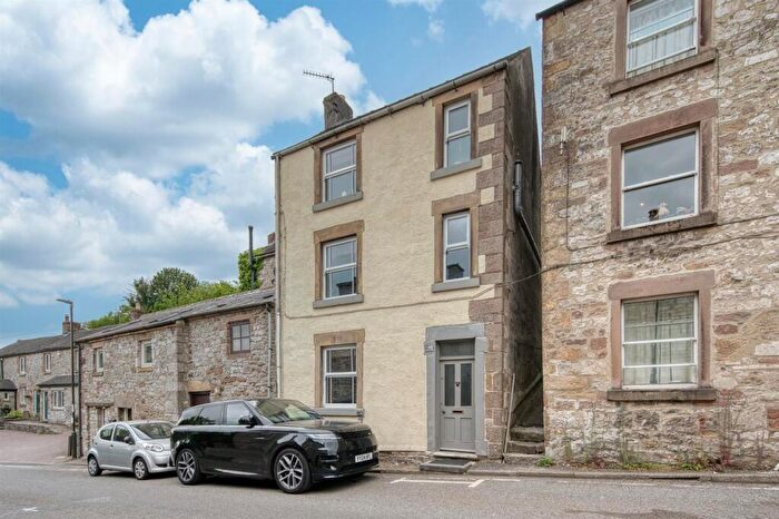 2 Bedroom Semi-Detached House For Sale In Main Street, Middleton, DE4